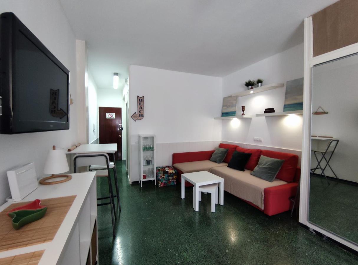 شقة لاس بالماس دي غران كاناريا  في Estudio Interior En Playa De Las Canteras المظهر الخارجي الصورة